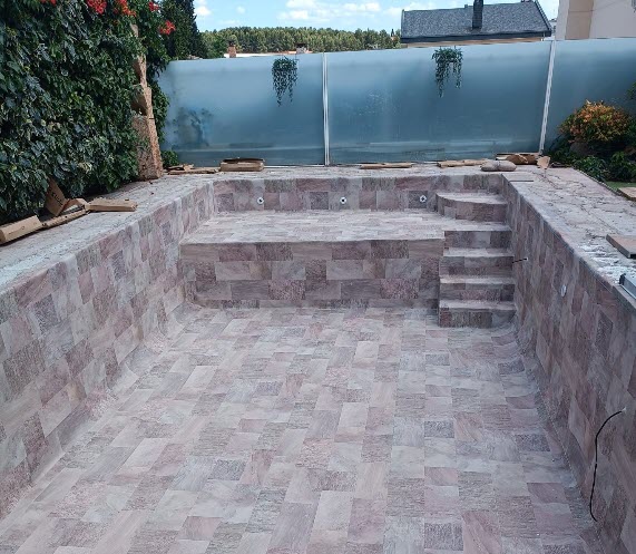 Empresa de instalación de piscinas en Fuenlabrada