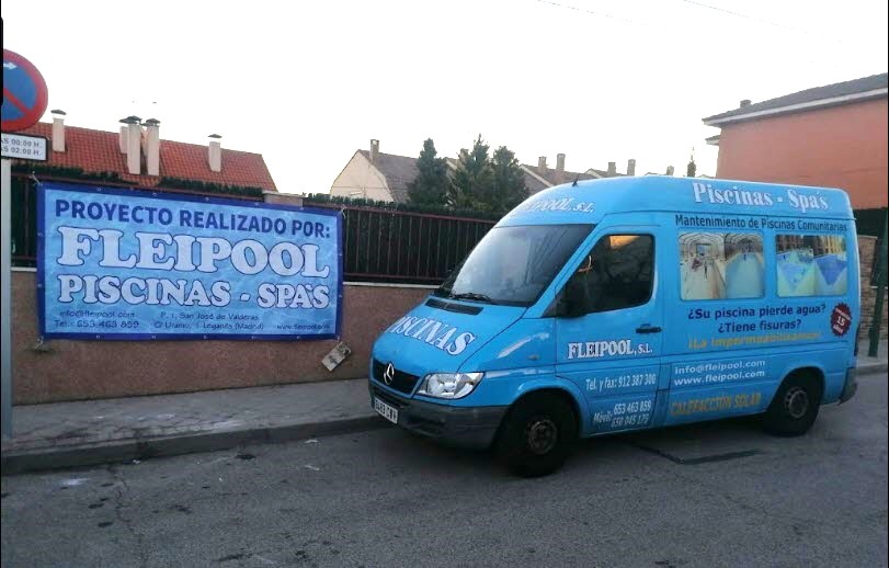 Especialistas en modernización de piscinas de poliéster