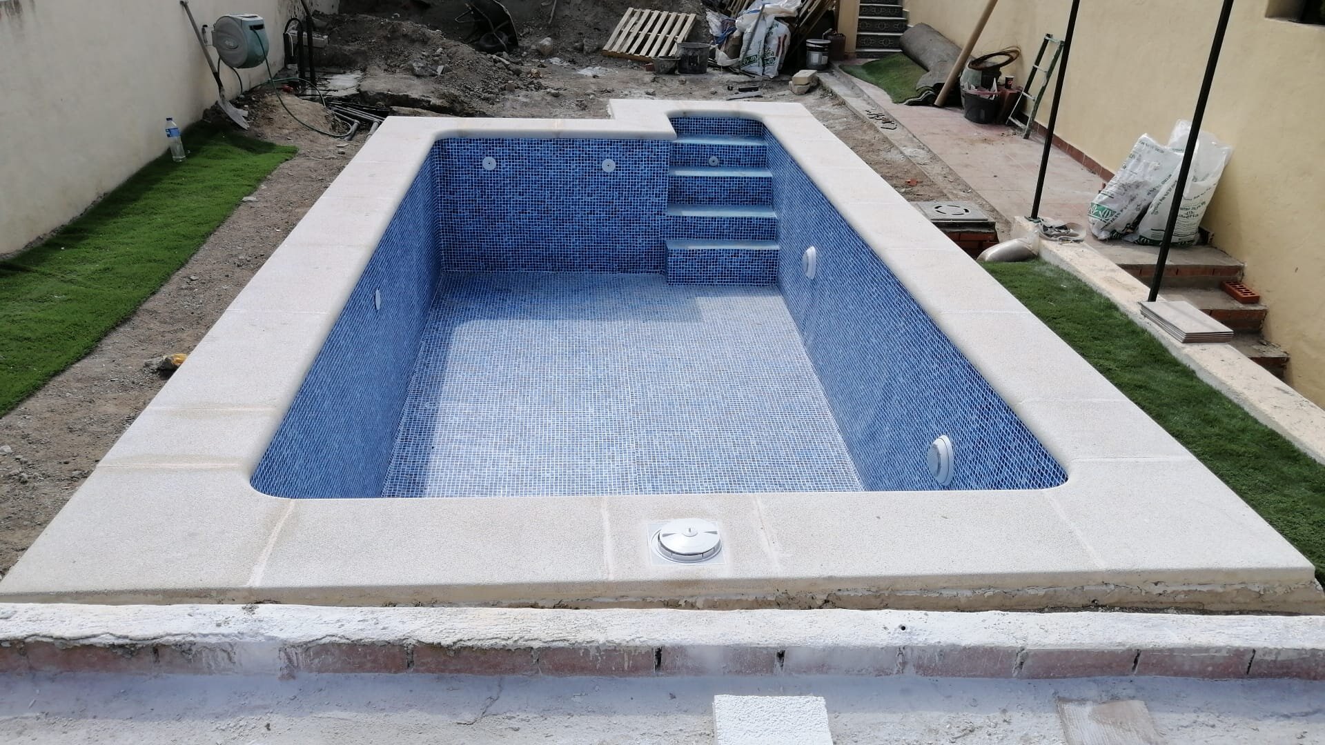 CONSTRUCCION DE PISCINA NUEVA 04